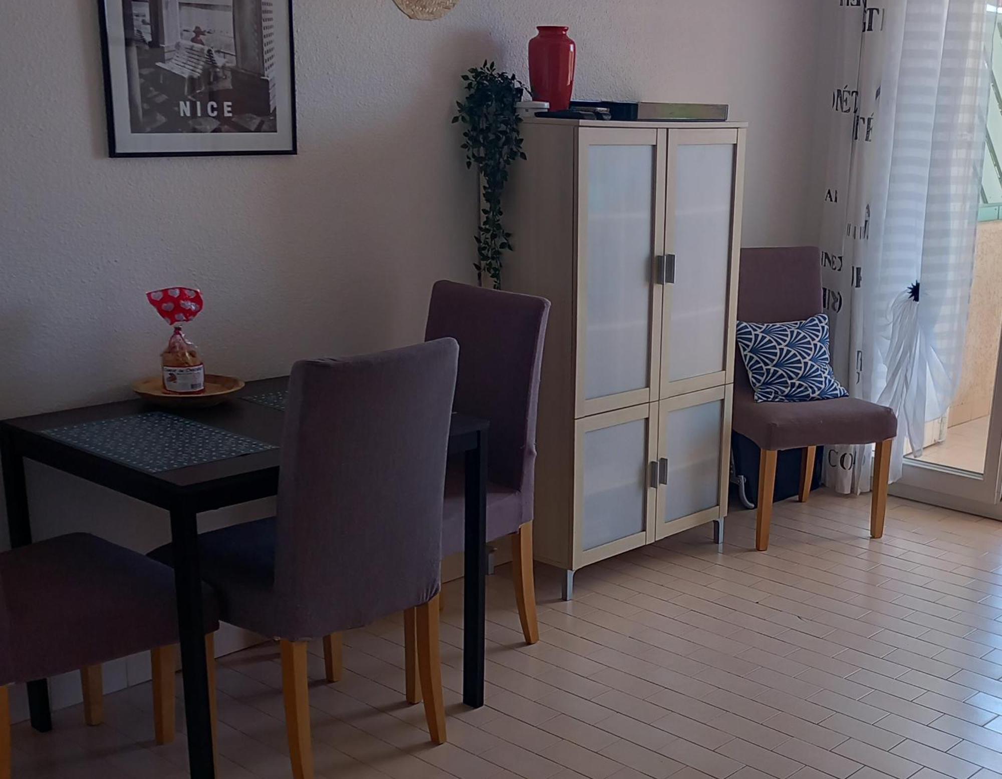Appartement Vue Mer Piscines Parking Les Coraux Agay Plage Saint-Raphael (Var) Exterior foto